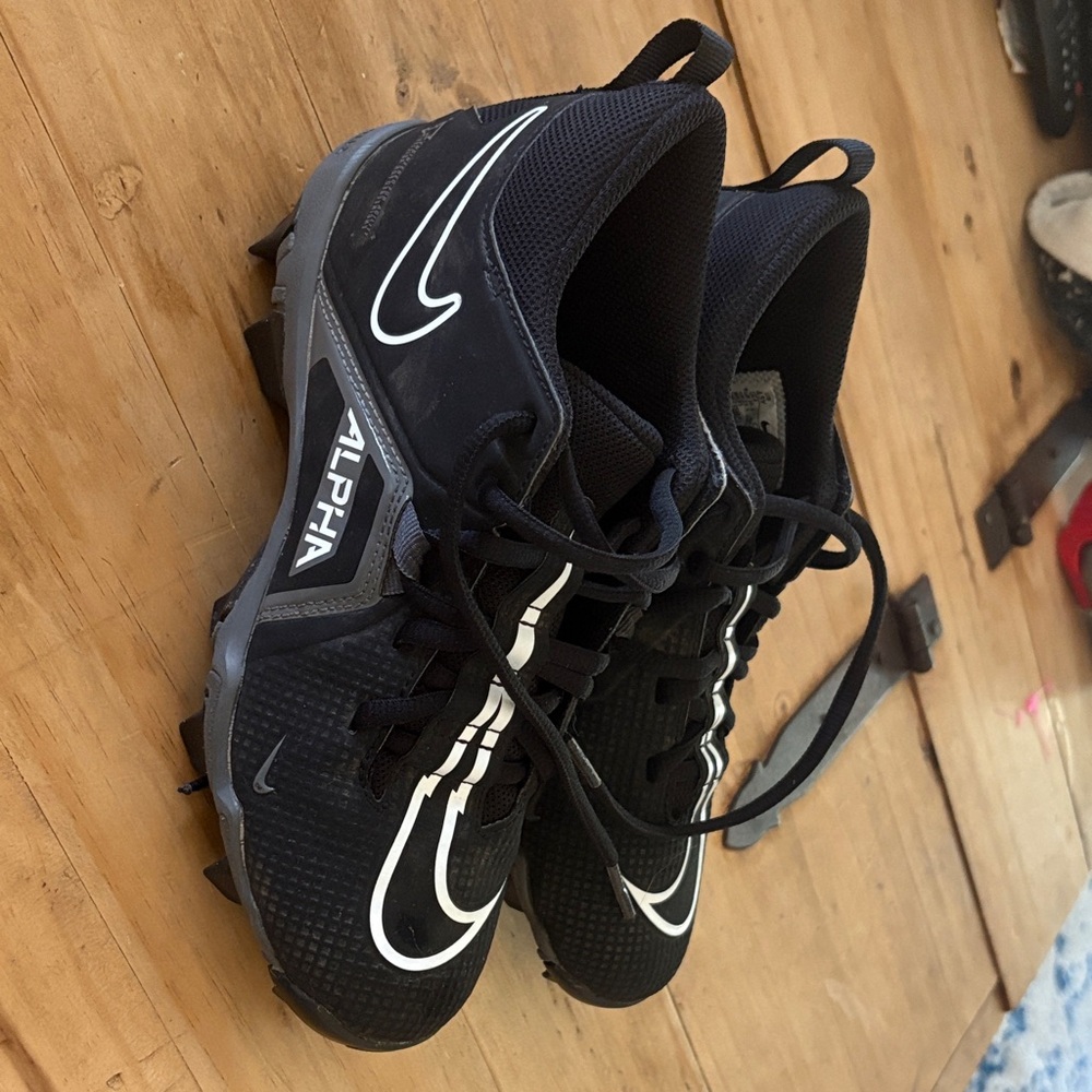 Nike Alpha Youth Black Football Cleats